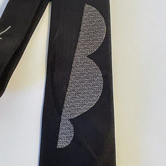 Vintage Bonjour Black Tie with Abstract Design - Picture 3 of 7